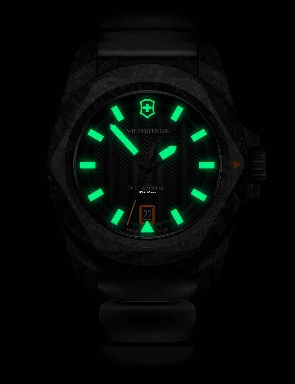 Thumbnail von Victorinox Swiss Army I.N.O.X. 242023.1 Herrenuhr I.N.O.X. Karbon Automatik 41mm 20ATM