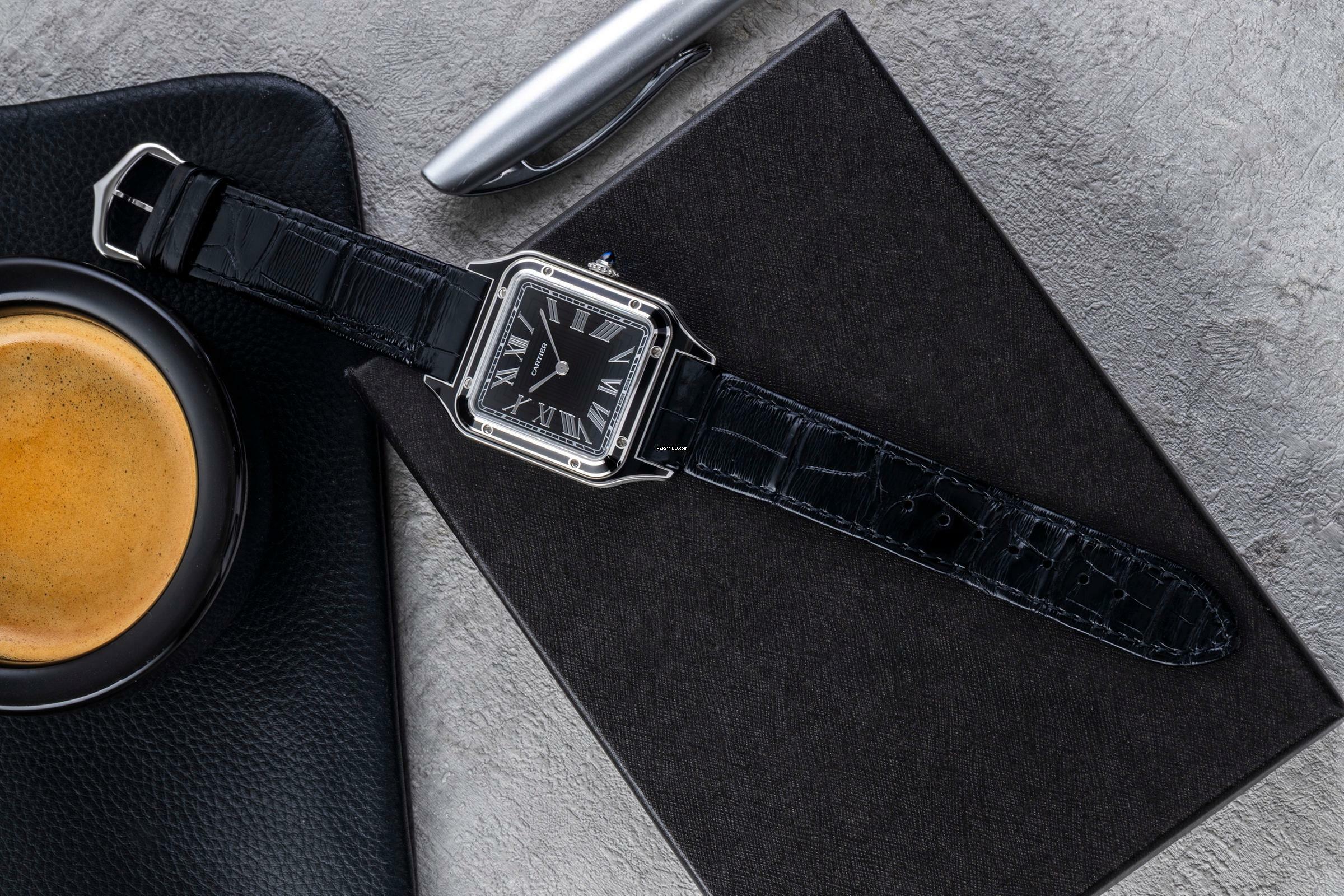 Thumbnail von Cartier Santos Dumont Black Lacquer Handaufzug Herrenuhr Ref. WSSA0046 B&P 2024