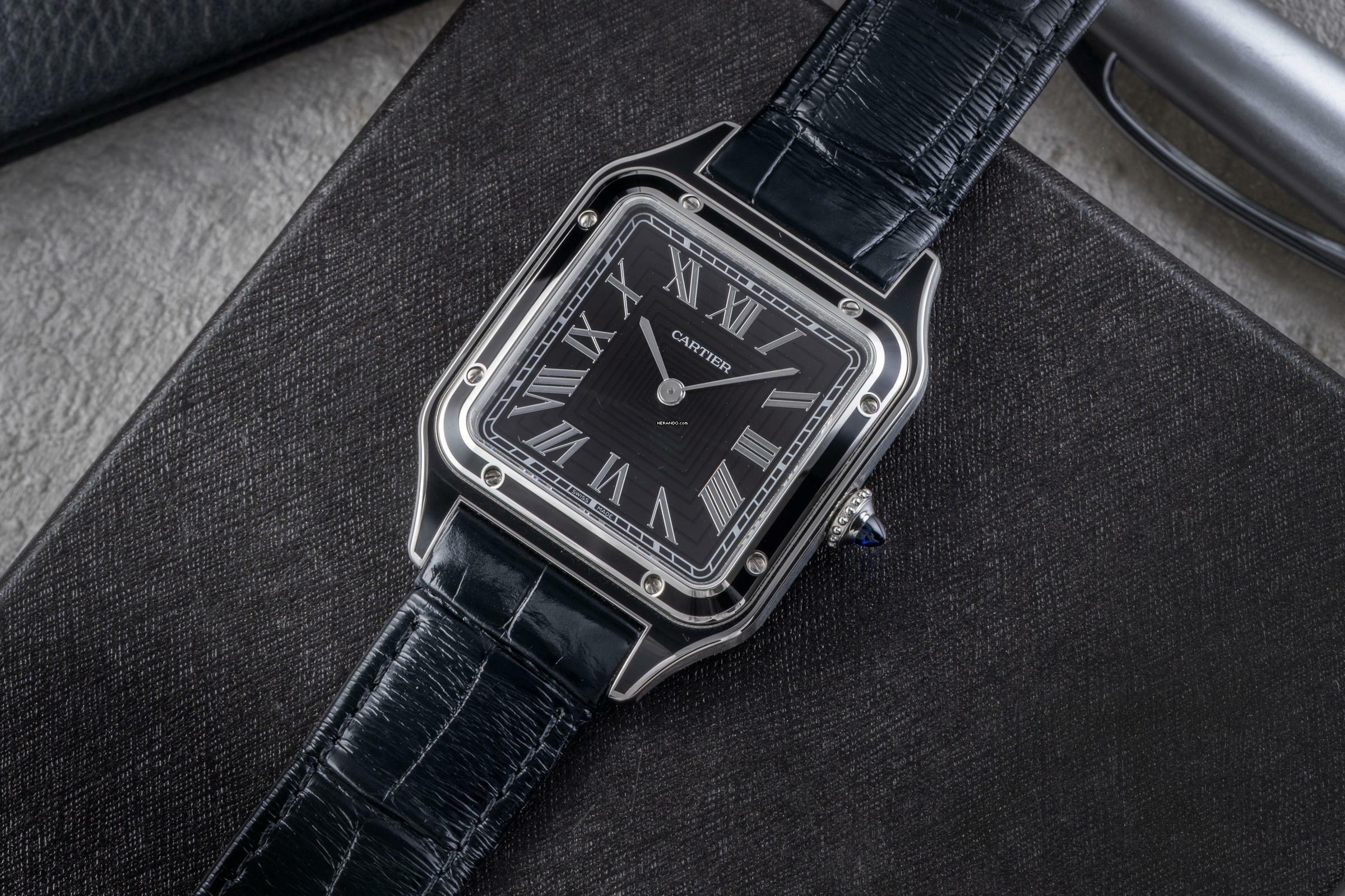 Thumbnail von Cartier Santos Dumont Black Lacquer Handaufzug Herrenuhr Ref. WSSA0046 B&P 2024