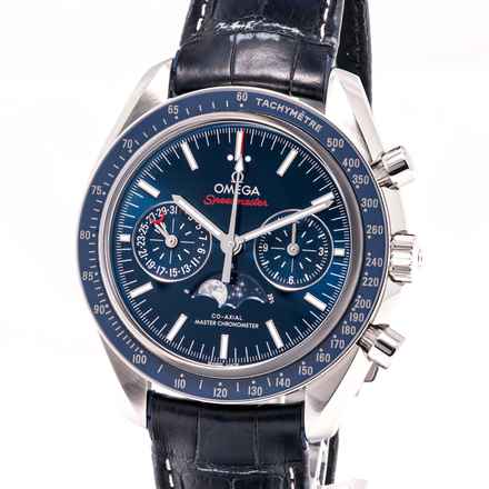  Omega Speedmaster Moonphase Moonwatch 44 – 304.33.44.52.03.001 – like NEW – 01/2018 Full Set 