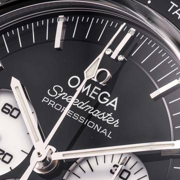 Omega Speedmaster Professional Moonwatch 42 Reverse Panda – 310.30.42.50.01.004– NEW & Unworn – 02/2026 Full