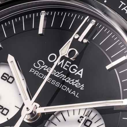  Omega Speedmaster Professional Moonwatch 42 Reverse Panda – 310.30.42.50.01.004– NEW & Unworn – 02/2026 Full 