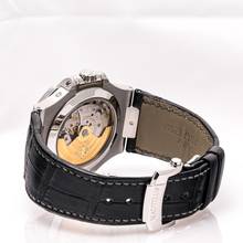 Thumbnail von Patek Philippe Nautilus Annual Calendar – 5726A-001 – like NEW – 07/2019 Full Set