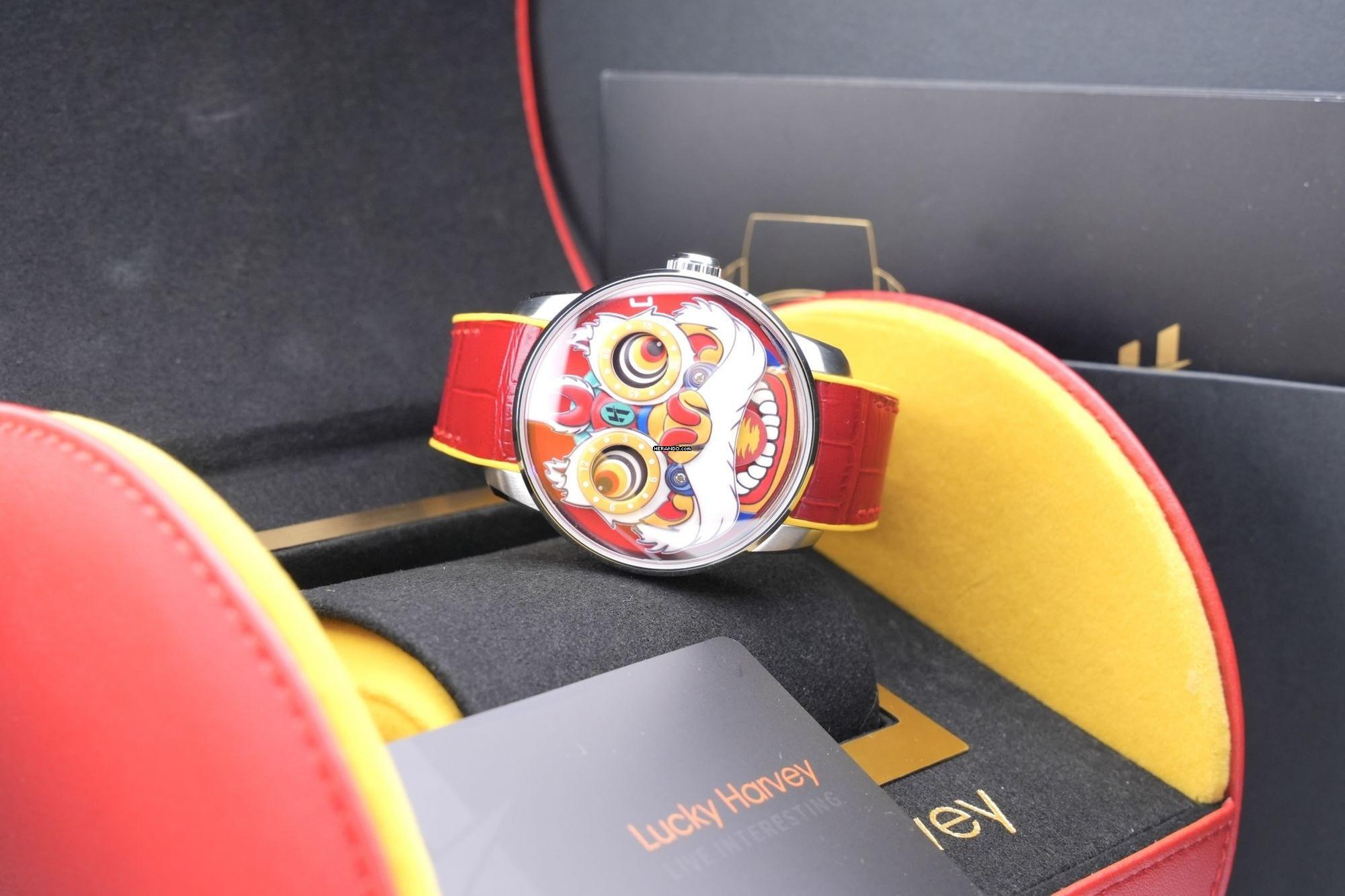 Thumbnail von Lucky Harvey Red Lion Dance Moving Eye - Unworn - Box+Papers Red Lion 2025