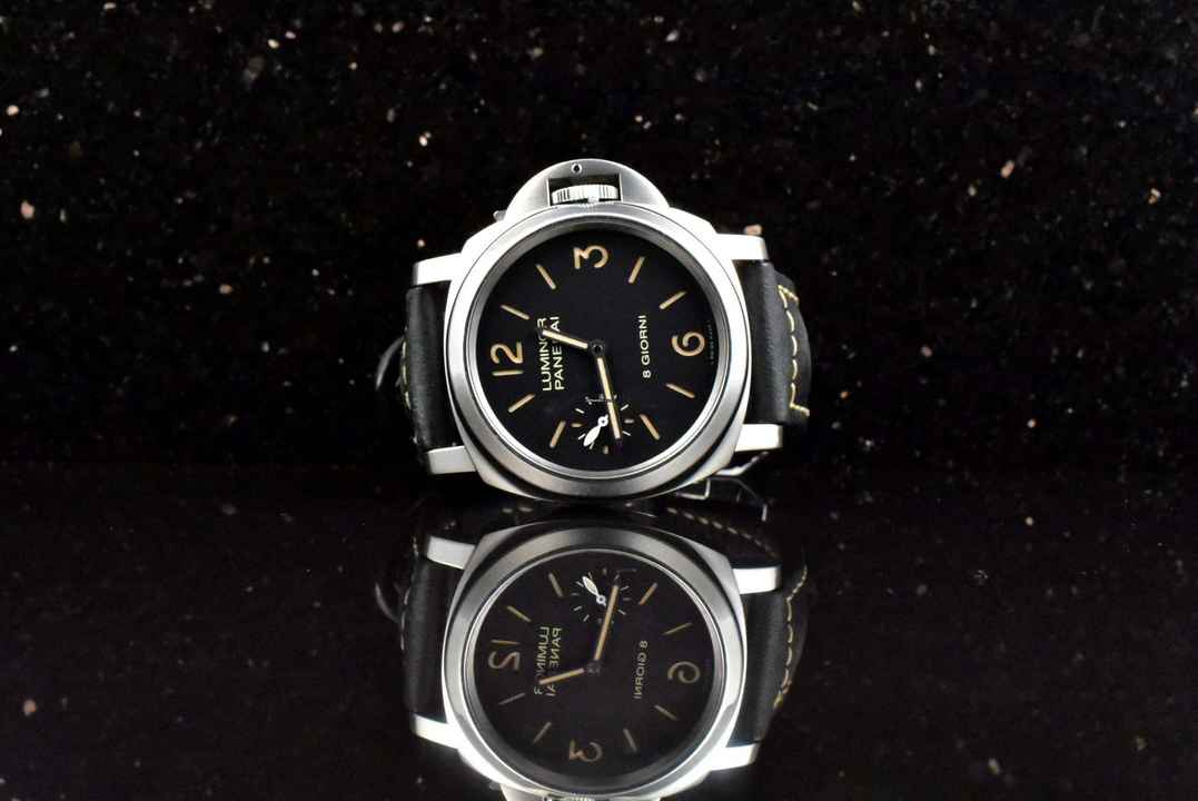  Panerai Luminor Base 8 Days PAM00915 8 Giorni / 8 Day´s unpoliert 