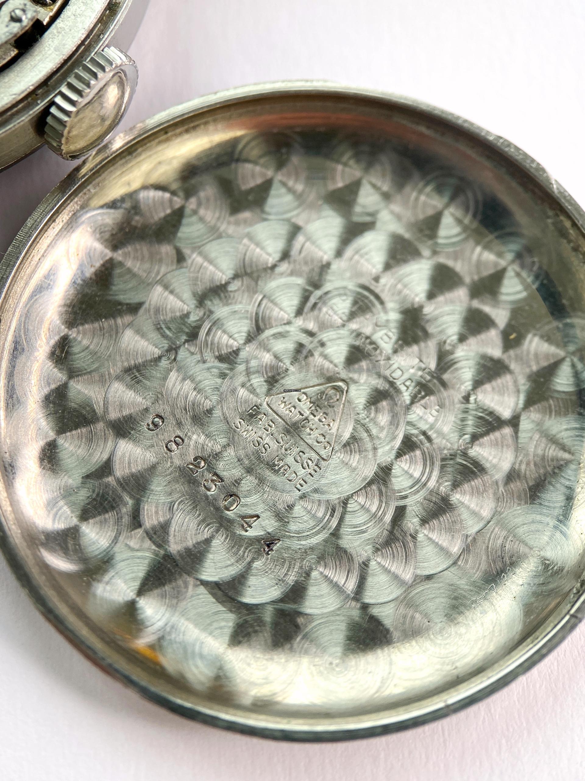 Thumbnail von Omega Classic Serviced Vintage 33.3 Chronograph Black Restord Sector Dial 38mm