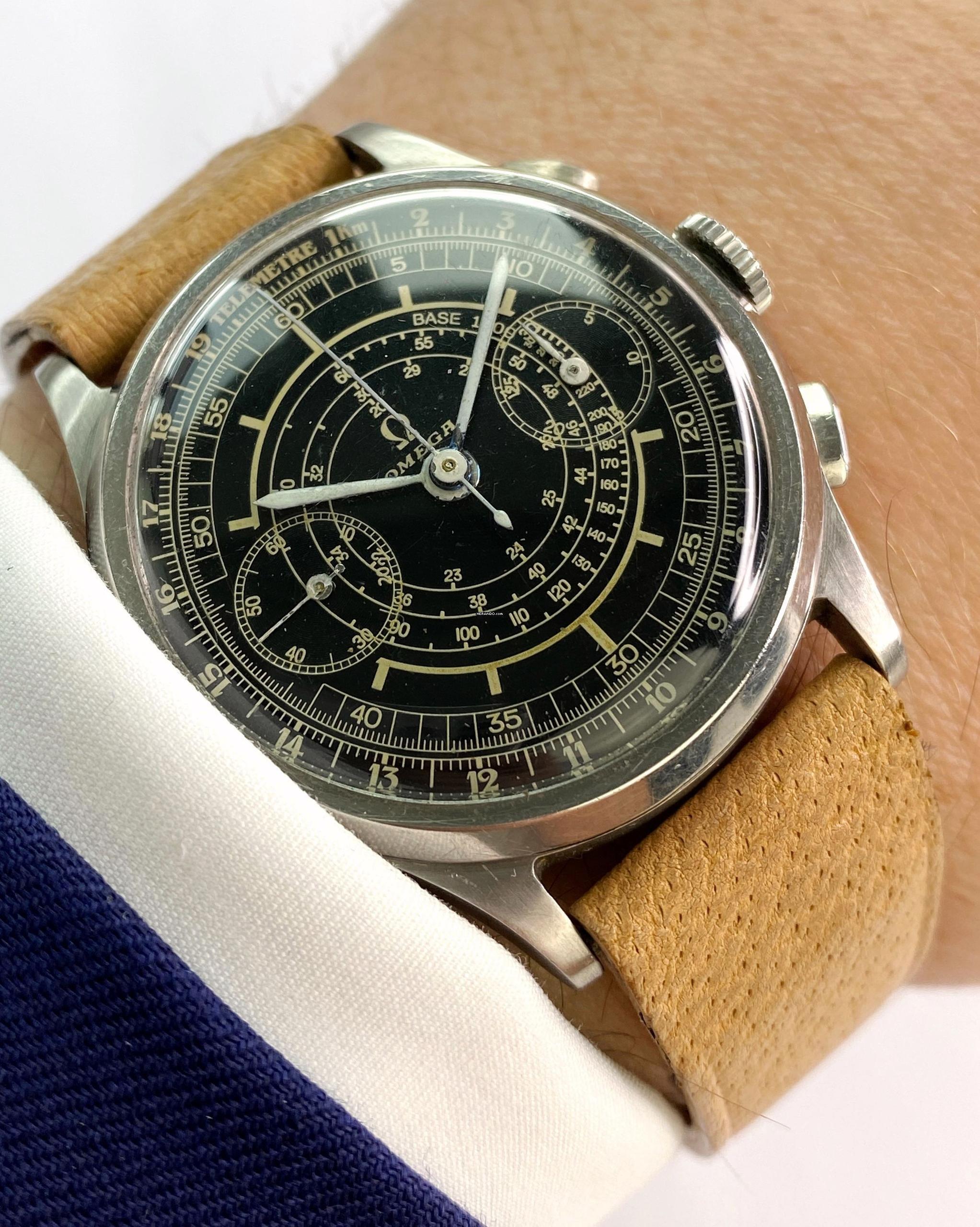  Omega Classic Serviced Vintage 33.3 Chronograph Black Restord Sector Dial 38mm 