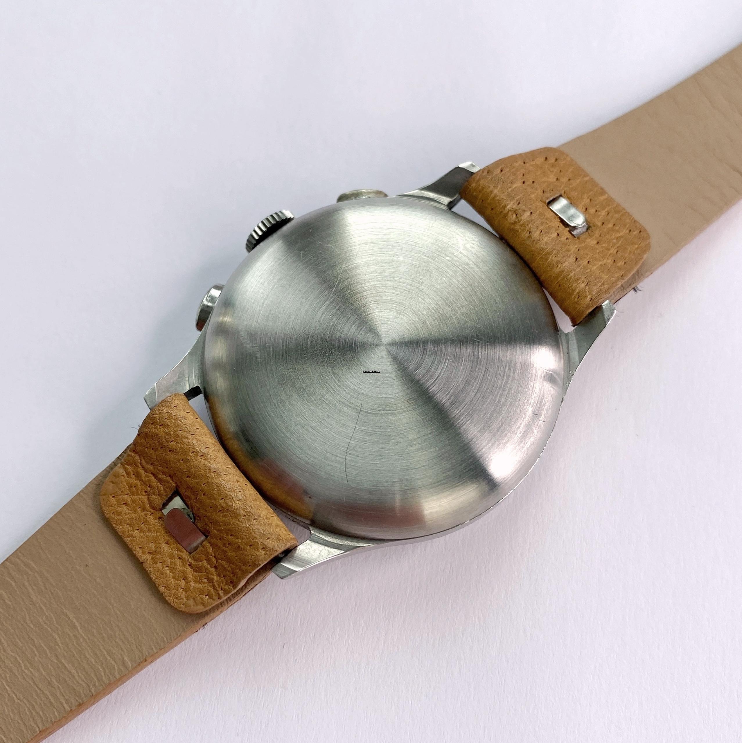 Thumbnail von Omega Classic Serviced Vintage 33.3 Chronograph Black Restord Sector Dial 38mm