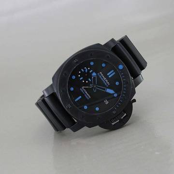 Panerai Submersible Carbotech Ø 42 mm 2 straps Full Full Full Set Top condition