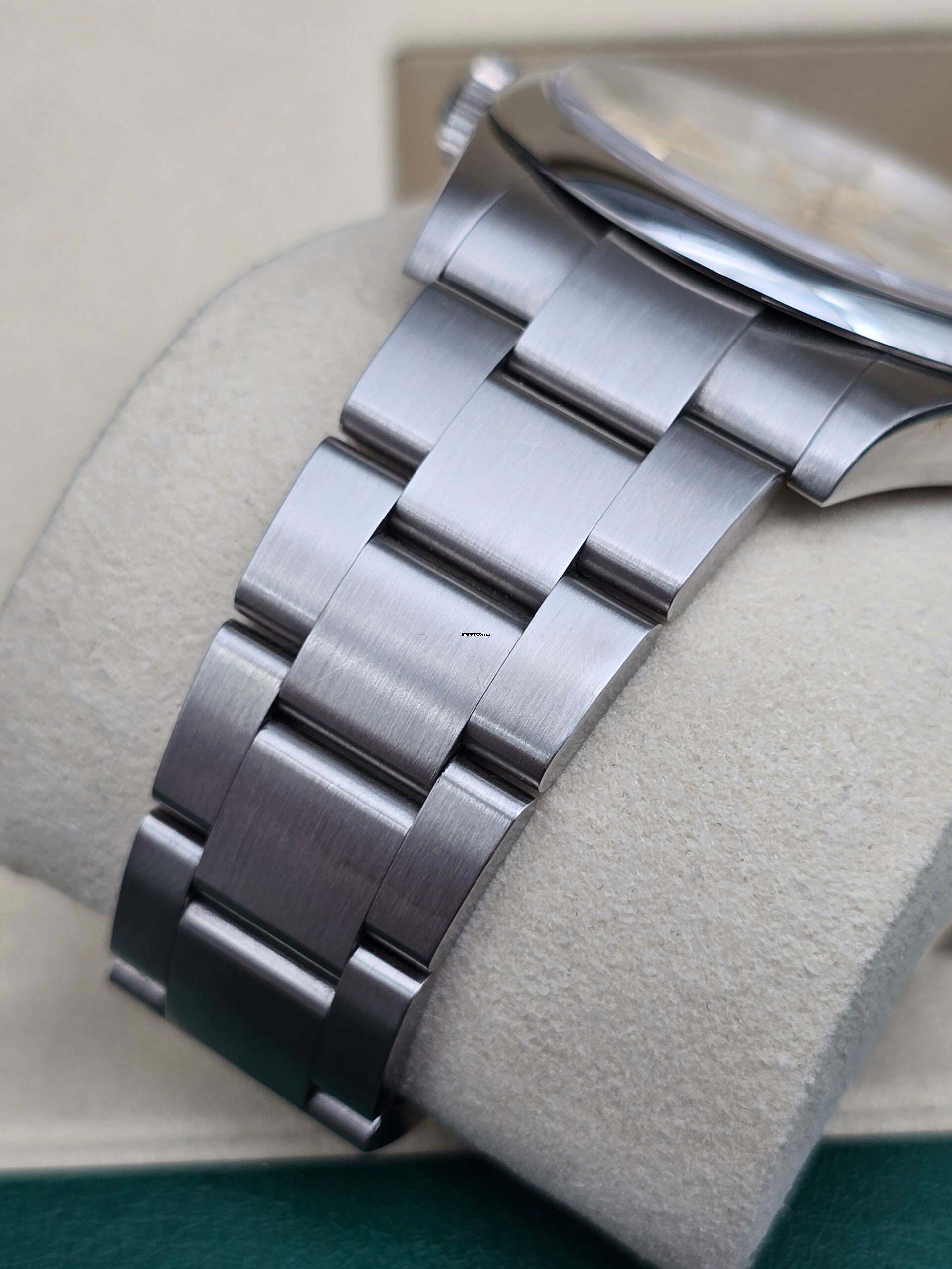 Thumbnail von Rolex Oyster Perpetual 41mm 134300 Silver Very Good Full Set 11-2025