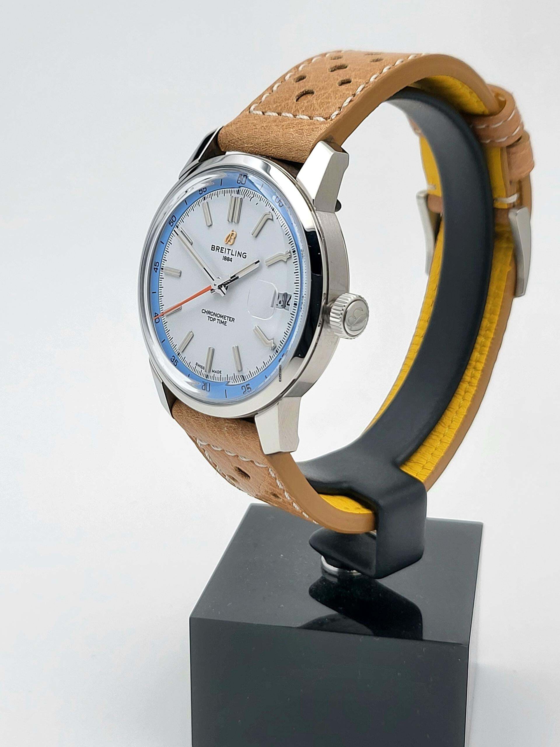 Breitling Top Time B31 38 mm sin usar, conjunto completo, 2026, 8 años de garantía