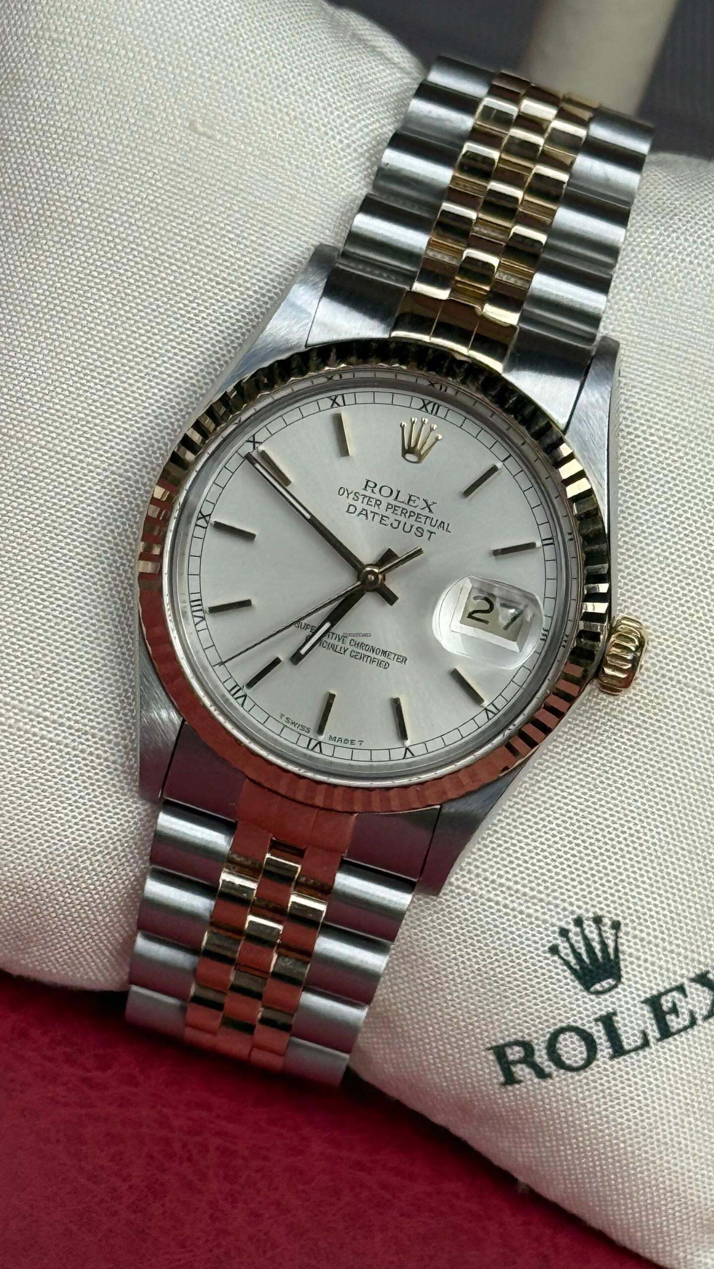  Rolex Datejust 36 Top Condition silver dial no stretch box and papers 