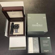 Thumbnail von Audemars Piguet Royal Oak Offshore Chronograph Offshore Chrono Carbon - FS 2012 alemán - Ref. 26400AU.OO.A002CA.01