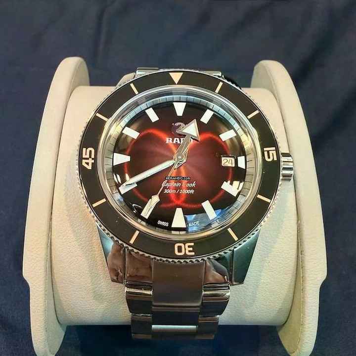 Rado HyperChrome Captain Cook Automatické hodinky s červeným ciferníkem NOVÉ KOMPLETNÍ balení