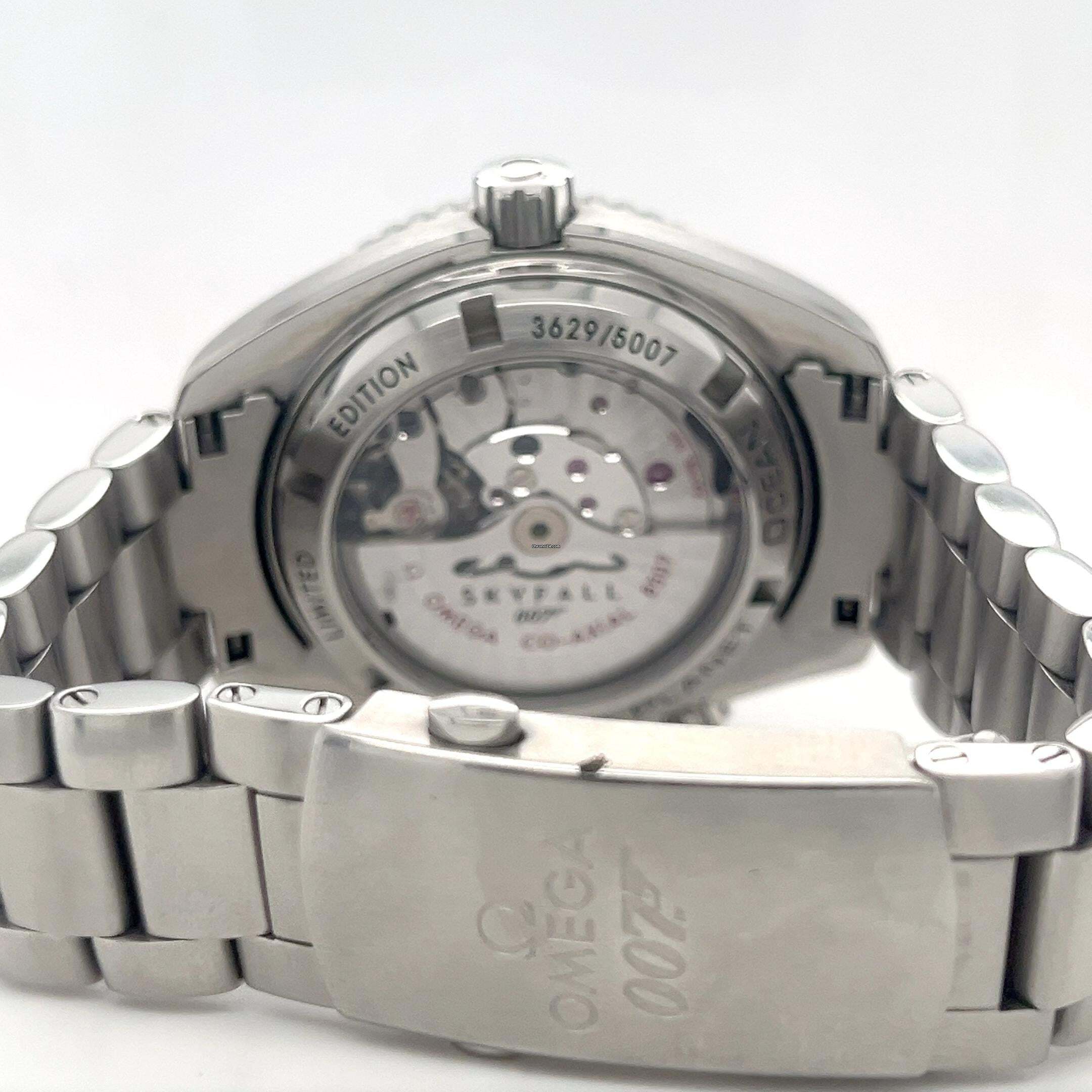 Thumbnail von Omega Seamaster Planet Ocean Skyfall Vollset LC100