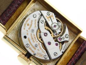 Thumbnail von Vacheron Constantin Tank Vintage Tank 18-karatowe żółte złoto RARE kaliber V 458 ręczny naciąg 25 x 35 mm niepolerowany oryginalny stan Rzadki C 458