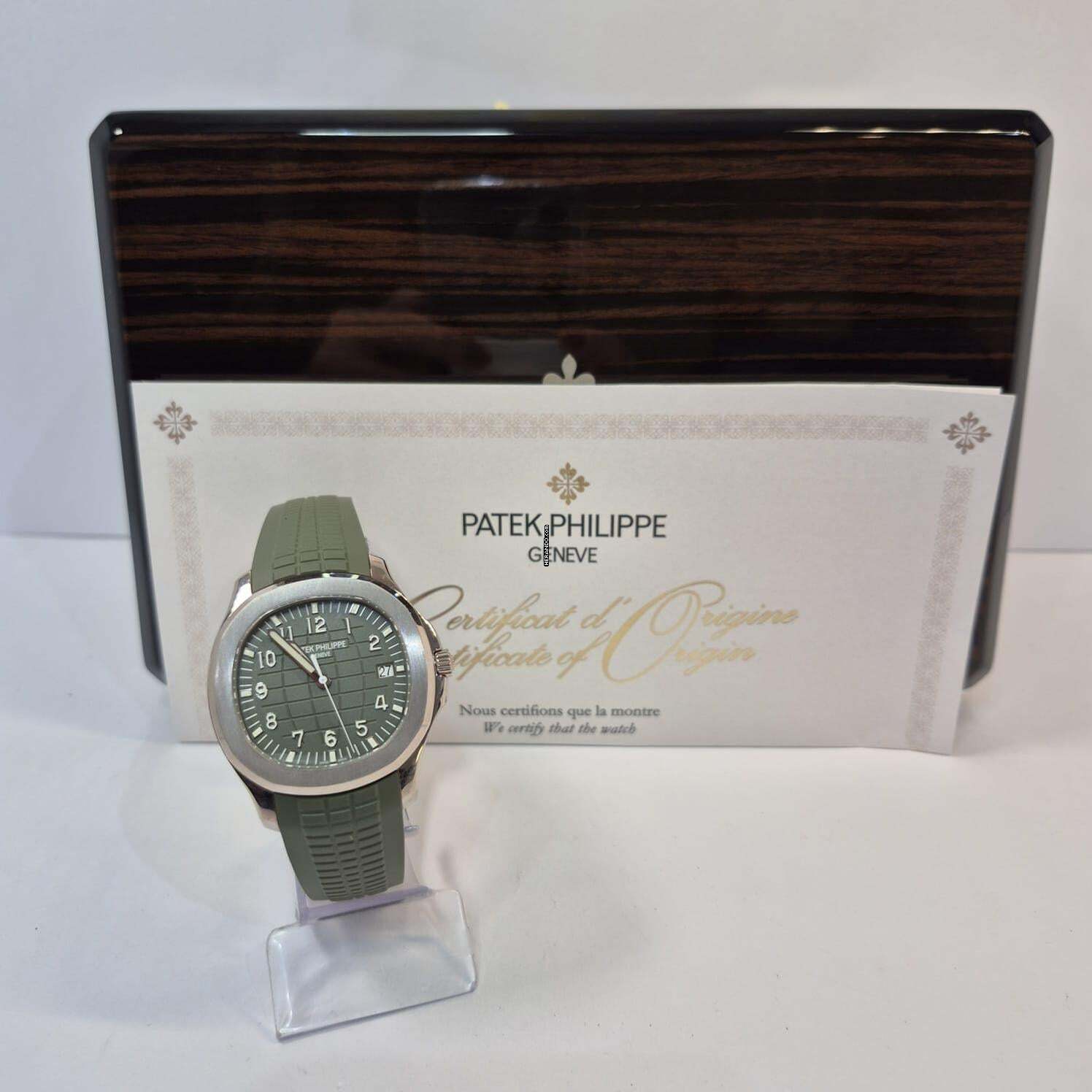 Patek Philippe Aquanaut Ouro Branco Khaki Green 42mm Automatik Komplett