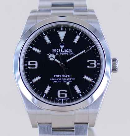 Rolex Explorer I 39mm 214270 quadrante nero bracciale Oyster acciaio completo con B+P