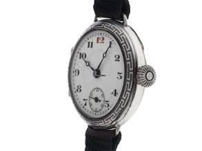 Thumbnail von Ролекс 935 серебро, крышка-клапан, Trench WW, украшение Niello, 1910, оригинальная коробка, оригинальный, не полированный, винтажный Trench WW, украшение Niello, 935 серебро