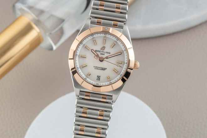  Breitling Chronomat 32 Stahl/Rotgold MOP Diamond Ref. U77310101A2U1 B&P 2024 