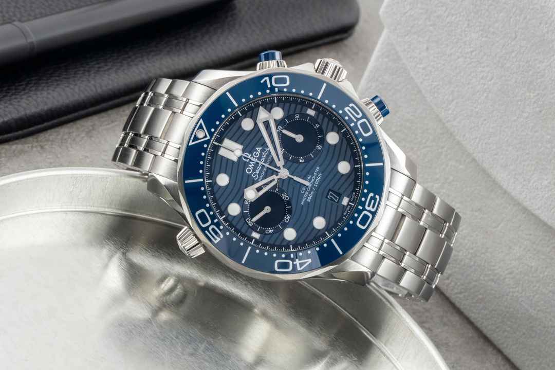  Omega Seamaster Diver 300 M Chronograph Automatik 210.30.44.51.03.001 B&P 