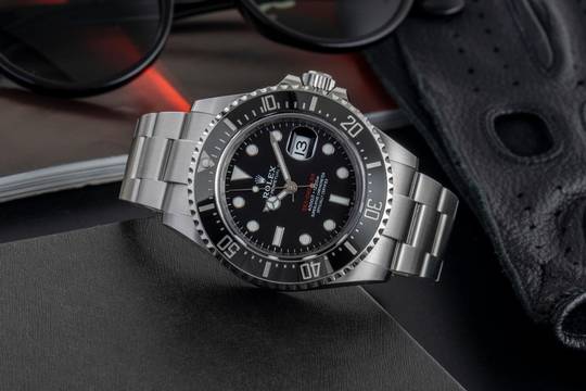 Rolex Sea-Dweller Single Red nerezové pánské hodinky Oyster Ref. 126600 B&P 2019