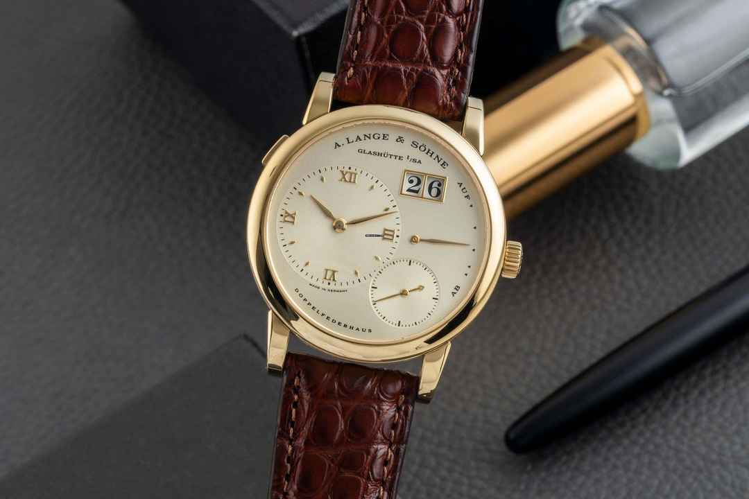 A. Lange & Söhne Lange 1 18k (0,750) Altın Kol Saati Erkek Referans No. 101.021