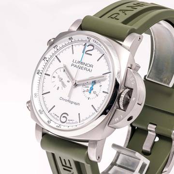 Panerai Luminor Chrono 44 – PAM 01218 – como NUEVO – 11/2025 Juego completo