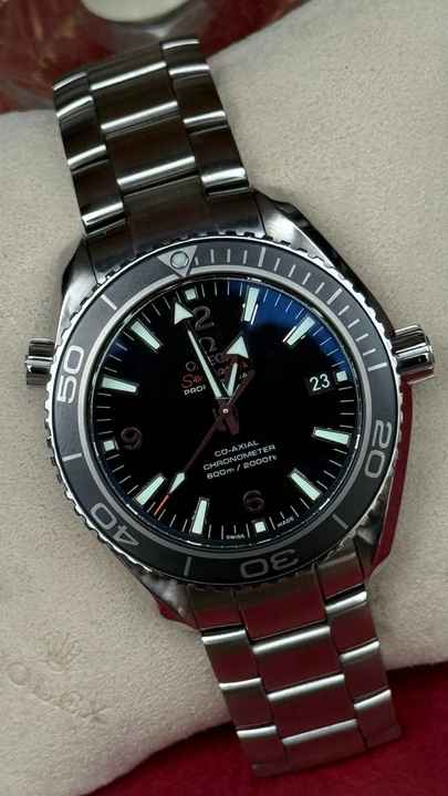  Omega Seamaster Planet Ocean Top condition serviced papers - 2014 