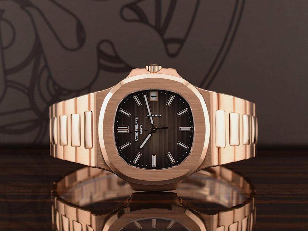 Patek Philippe Nautilus 5711/1r-001 Like New 2016