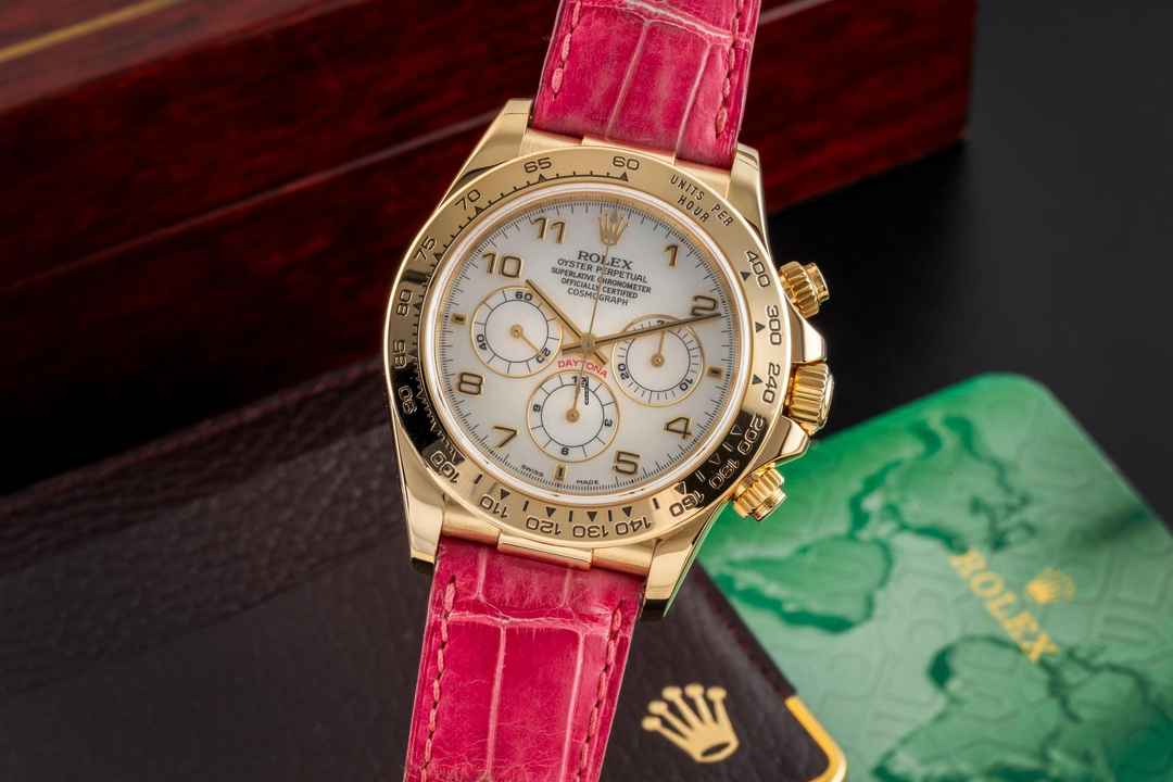  Rolex Daytona Chronograph 18k Gold MOP Dial Herrenuhr Ref. 16518 B&P 1999 LC100 