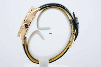 Thumbnail von Breitling Navitimer GMT 41MM - Green Dial - Rose Gold R32310 2024