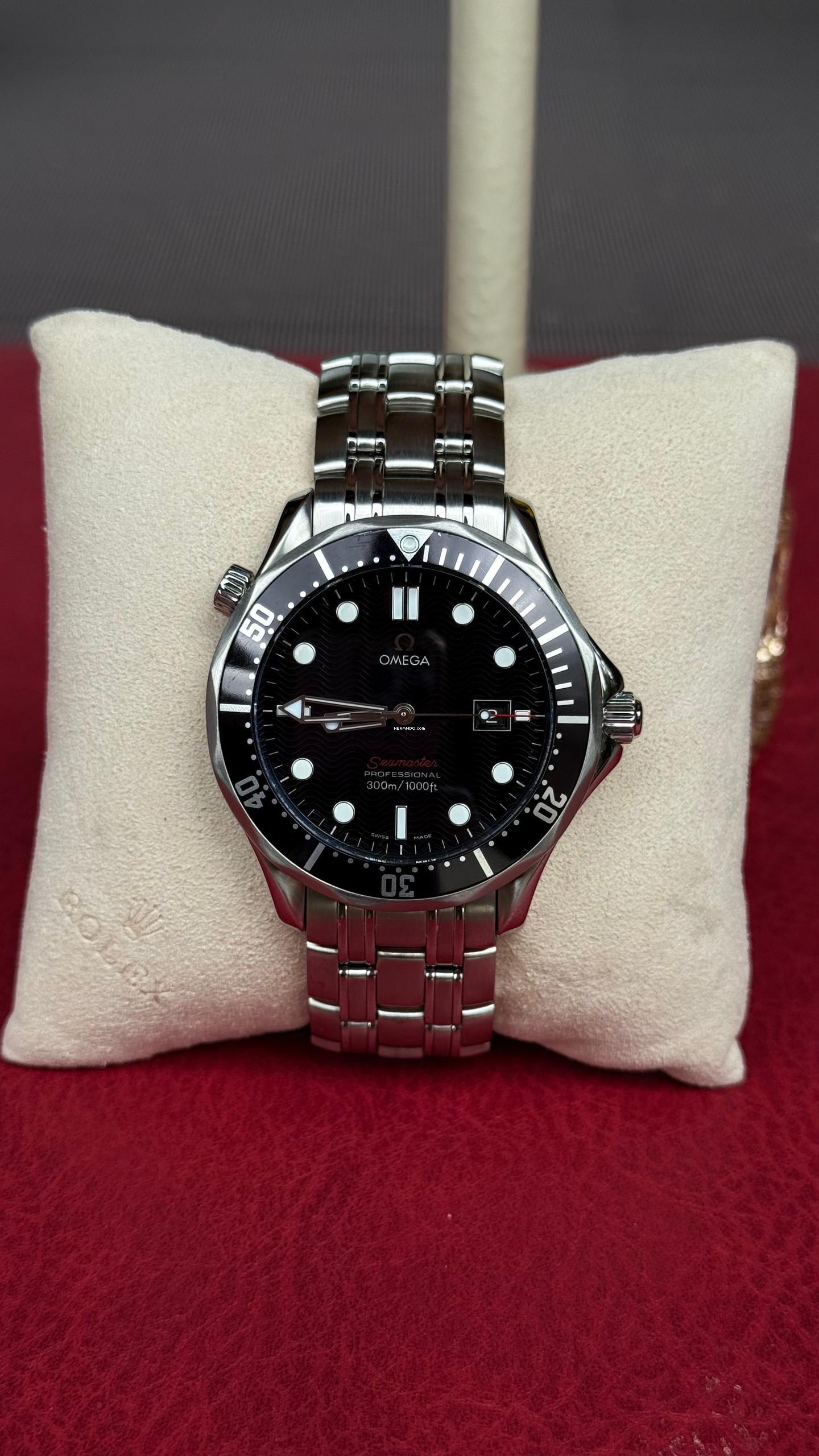 Omega Seamaster Diver 300 M Professional Quartz 41mm Excellent Condition