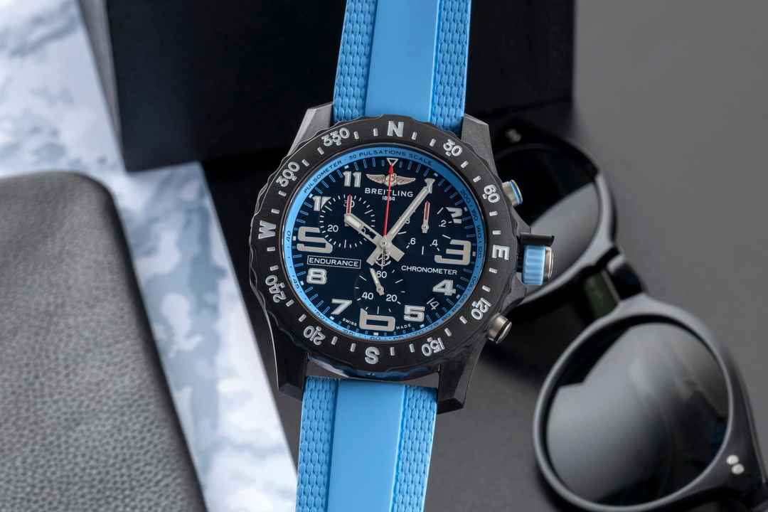  Breitling Endurance Pro Professional Endurance Pro 44 Breitlight R. X82310281B1S2 