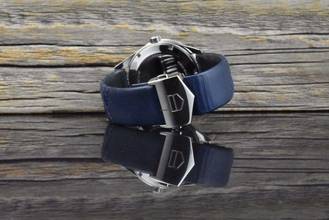 Thumbnail von TAG Heuer Carrera Quartz 39 Blue Dial - Factory Diamond Bezel