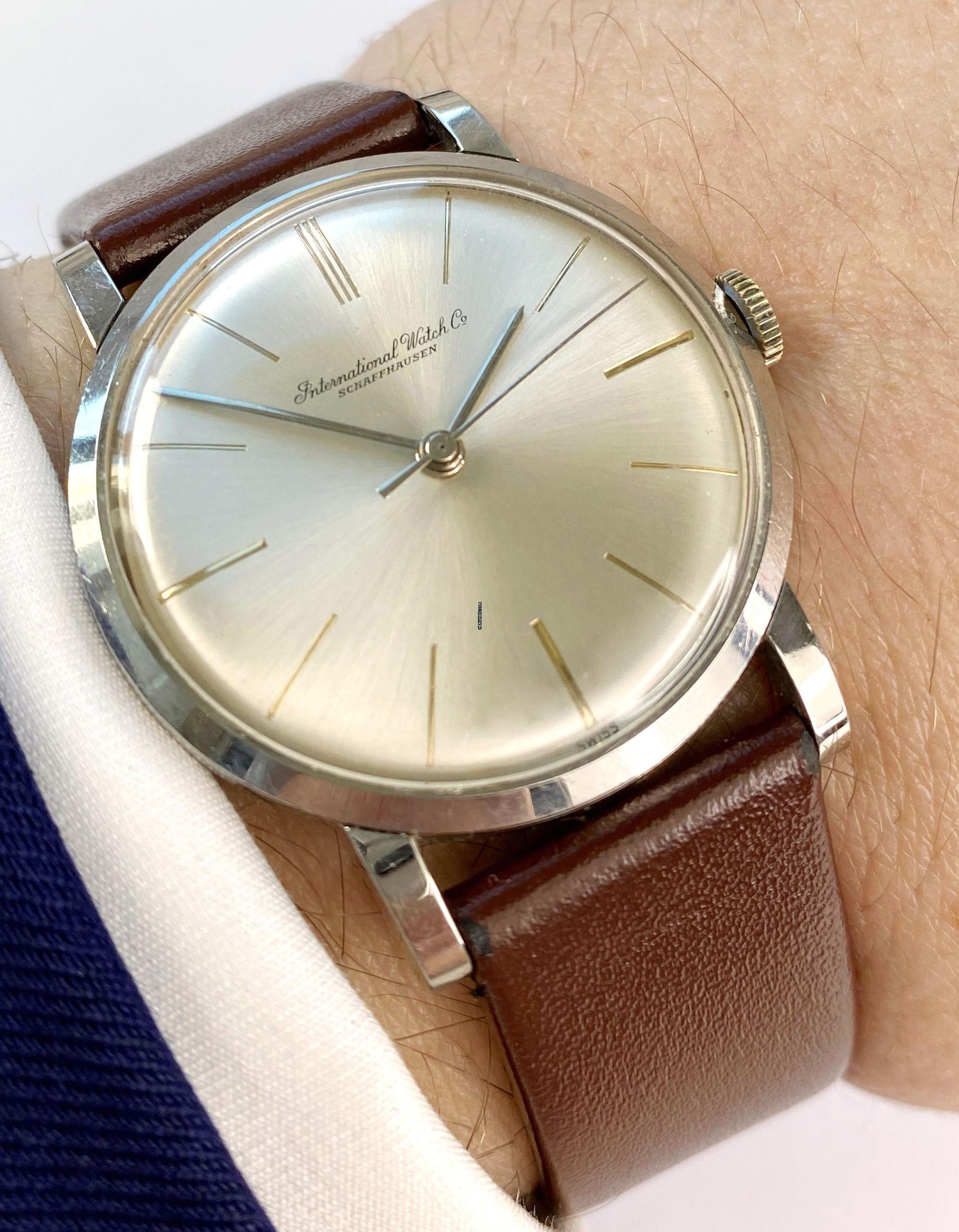 IWC de cuerda manual 33,5 mm acero diseño Bauhaus vintage