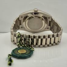 Thumbnail von Rolex Day-Date 40 Presidente Ouro Branco Olive Green Automático Completo