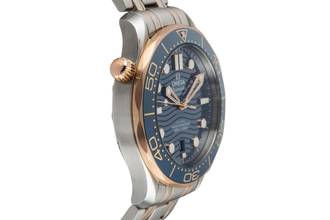 Thumbnail von Omega Seamaster Diver 300 M ocel a zlato Automatika Ref. 210.20.42.20.03.002 B&P 2022