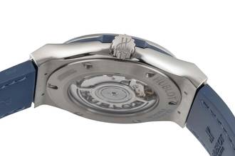 Thumbnail von Hublot Classic Fusion Blue Titanium Automatic Men's Watch 542.NX.7170.LR B&P