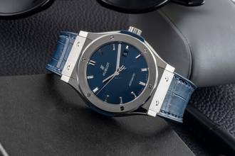Thumbnail von Hublot Classic Fusion Blue Titanium Automatic Men's Watch 542.NX.7170.LR B&P