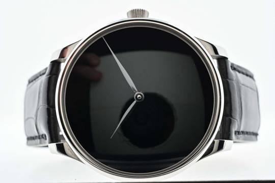 H.Moser & Cie. Venturer XL Vantablack Special Edition 2327-1213