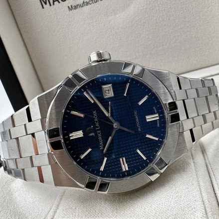 Maurice Lacroix 39mm Ref.ai6007 Kutusu ve belgeleriyle. Tam Set Otomatik YENİ TAM SET