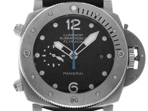 Panerai Luminor Submersible 1950 3 Days Automatic Flyback Titan Ref.PAM00614 Full Set wie Neu Vintage Luminor Submersible Titan Flyback