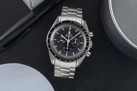 Omega Speedmaster Professional Moonwatch Apollo XI Reloj de hombre de acero con cuerda manual 3592.50.00 B&P