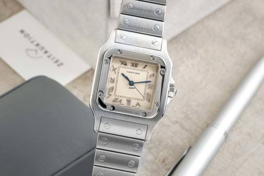 Cartier Santos Edelstahl Silver Dial Quarz Herrenuhr Ref. W20025D6 Klassiker