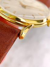 Thumbnail von IWC Vintage Solid Gold 18ct Teardrop Lugs Serviced 36mm