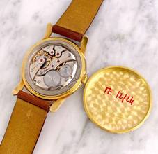 Thumbnail von IWC Vintage Solid Gold 18ct Teardrop Lugs Serviced 36mm