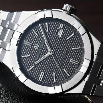 Maurice Lacroix AIKON Automatic 42mm NEW FULL SET