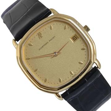 Audemars Piguet Octagonal classic date champagne dial quartz yellow gold 18KT
