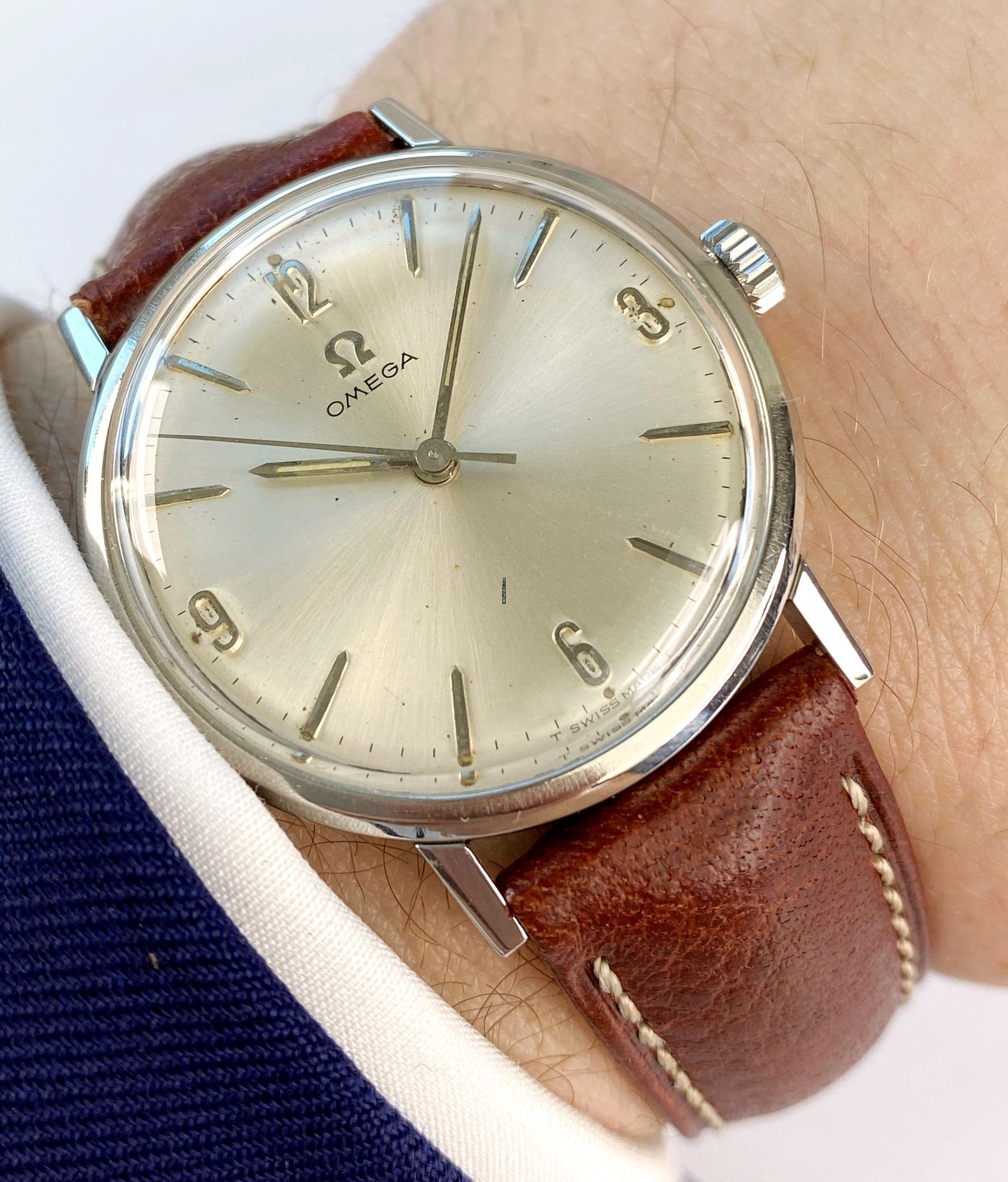 Omega Genève Serviced Vintage Explorer Dial ref 131019 131.019